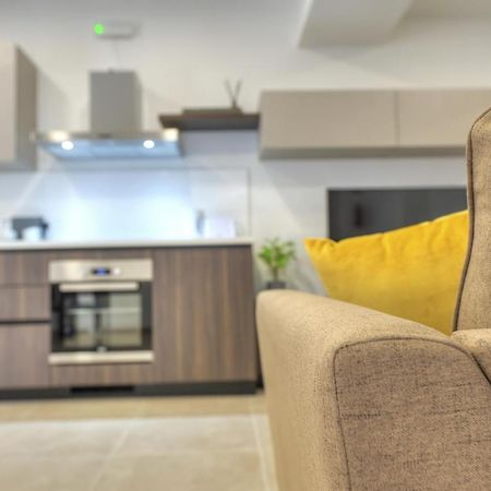 Brand New And Tastefully Furnished 2 Bedroom Apartment Ddif1-2 Gzira Dış mekan fotoğraf
