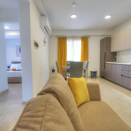 Brand New And Tastefully Furnished 2 Bedroom Apartment Ddif1-2 Gzira Dış mekan fotoğraf