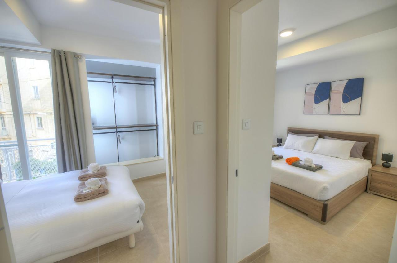 Brand New And Tastefully Furnished 2 Bedroom Apartment Ddif1-2 Gzira Dış mekan fotoğraf